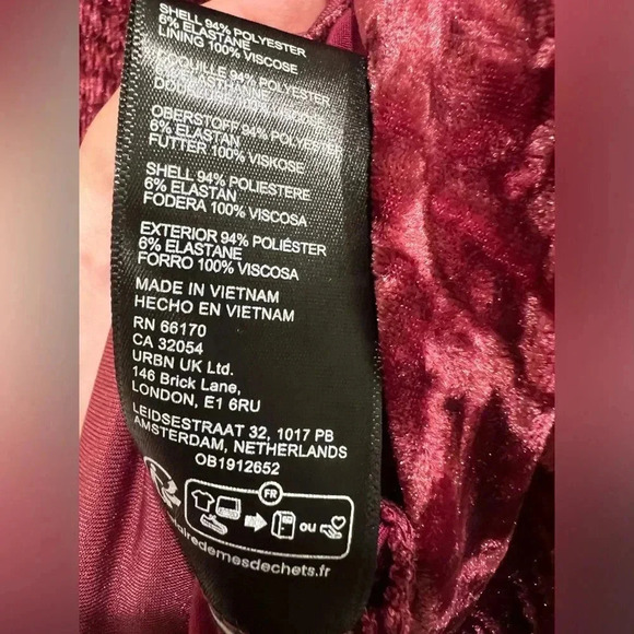 NWT new Urban Outfitters velvet romper SMALL red wine ruffle strap smocked dress - Picture 15 of 17